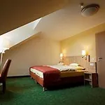 Und Landgasthof Zum Bockshahn Konukevi Spessart (Ahrweiler)