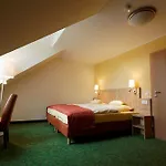 Und Landgasthof Zum Bockshahn 3* Spessart (Ahrweiler)