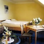 Konukevi Und Landgasthof Zum Bockshahn 3*