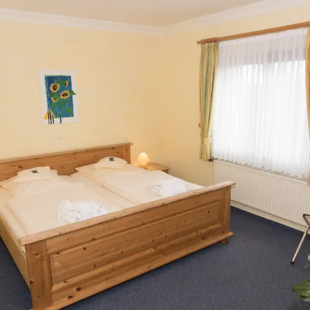 Casa de hóspedes Und Landgasthof Zum Bockshahn Spessart (Ahrweiler)