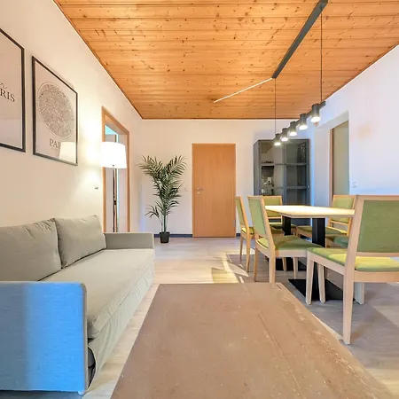 Und Landgasthof Zum Bockshahn 3*