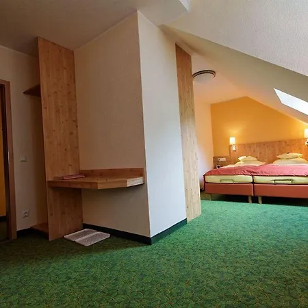 Casa de hóspedes Und Landgasthof Zum Bockshahn Spessart (Ahrweiler)