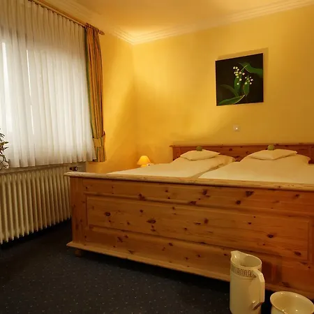 Und Landgasthof Zum Bockshahn Spessart (Ahrweiler)