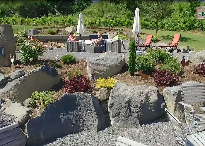 Und Landgasthof Zum Bockshahn 3*